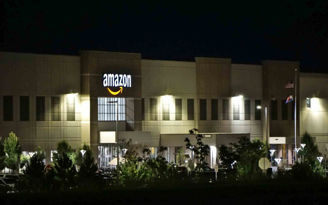 Amazon vince la prima causa civile in Italia sulle recensioni false